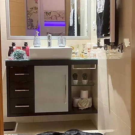 Nuriahboutique Hotel